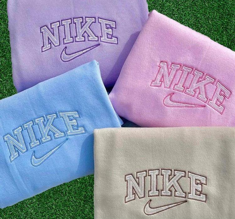 Crewneck Sweatshirt Nike branded